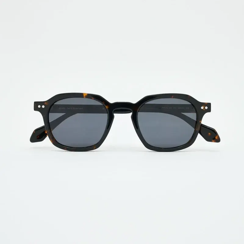Binocle Eyewear Cancun coloris 02, lunettes de soleil, vue de face